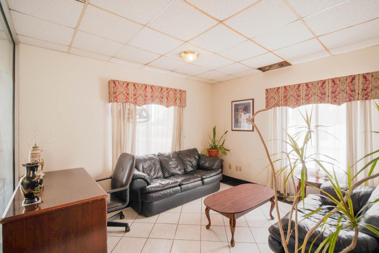 Hotel O Houston East Channelview I-10 Dış mekan fotoğraf